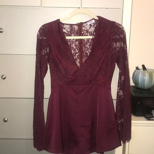lace long-sleeve romper size S - worn once!